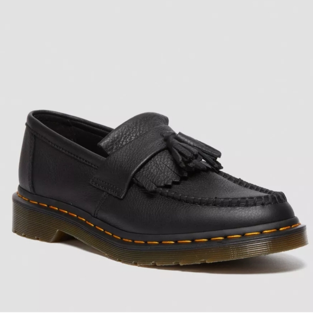 Dr Martens Adrian YS Women's Virginia Leather Tassel Loafers/ Size US 4M-5W/ NWB